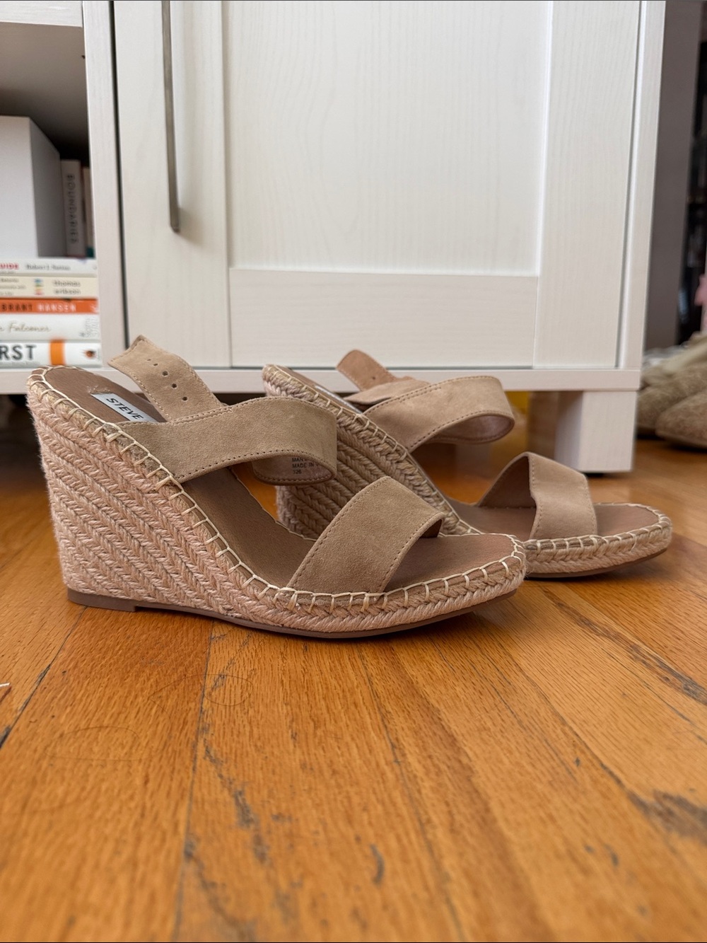 Steve Madden Taupe Espadrille Wedge Sandals Size 7 NWOT